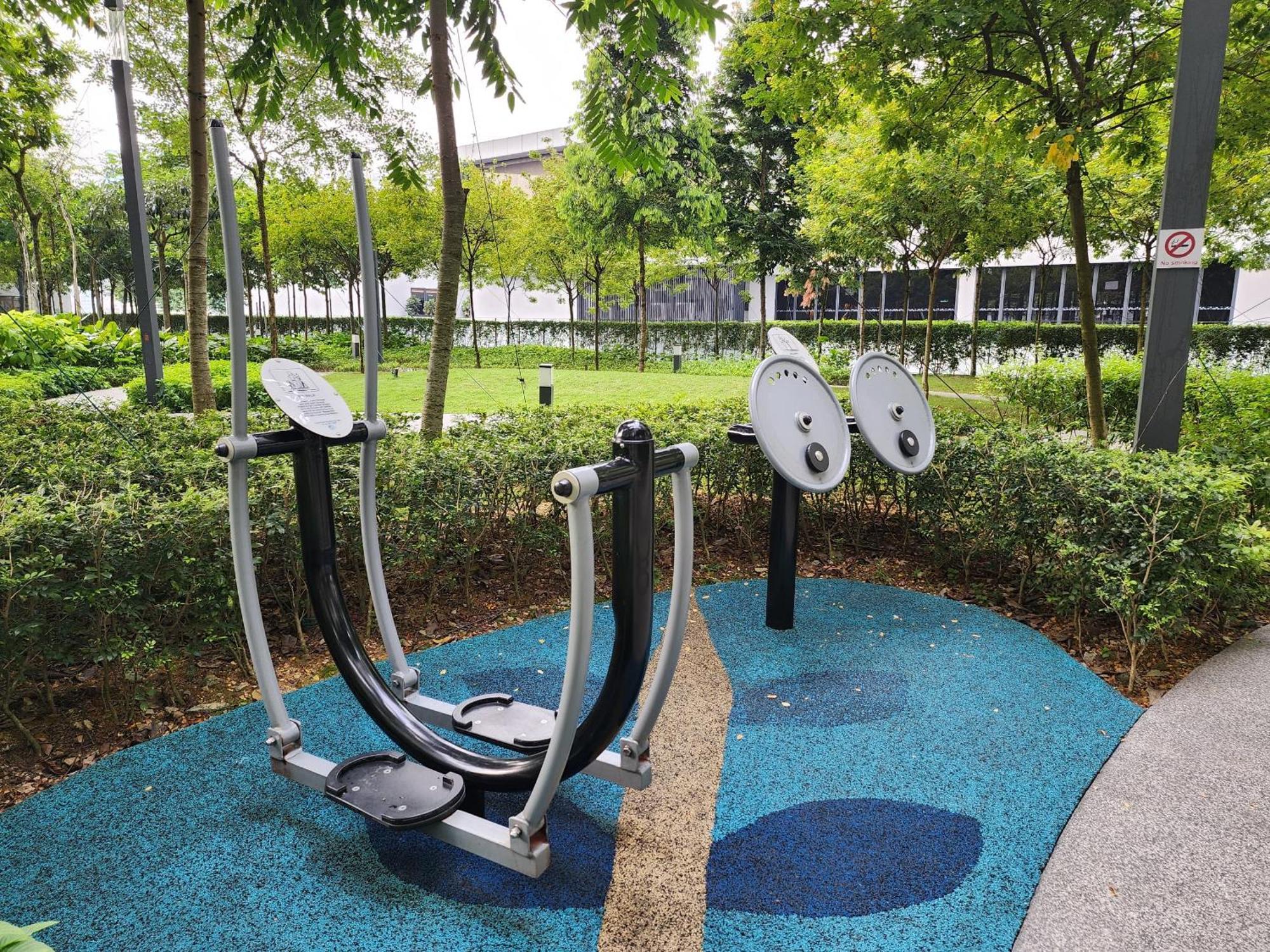 Apartment Family M Vertica Sunway Velocity Ikea Kl Mrt